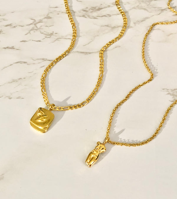 Alluring Face Sculpture Necklace - Minimalist Collection